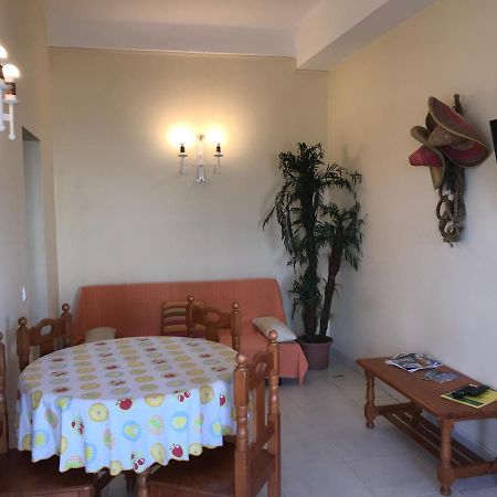Apartamentos Barracuda FAO Exterior photo