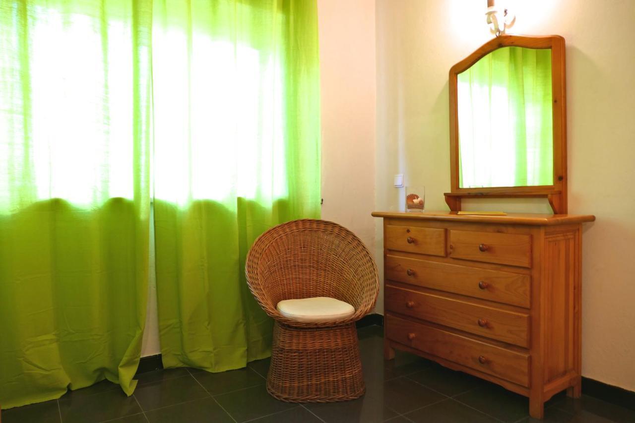 Apartamentos Barracuda FAO Room photo