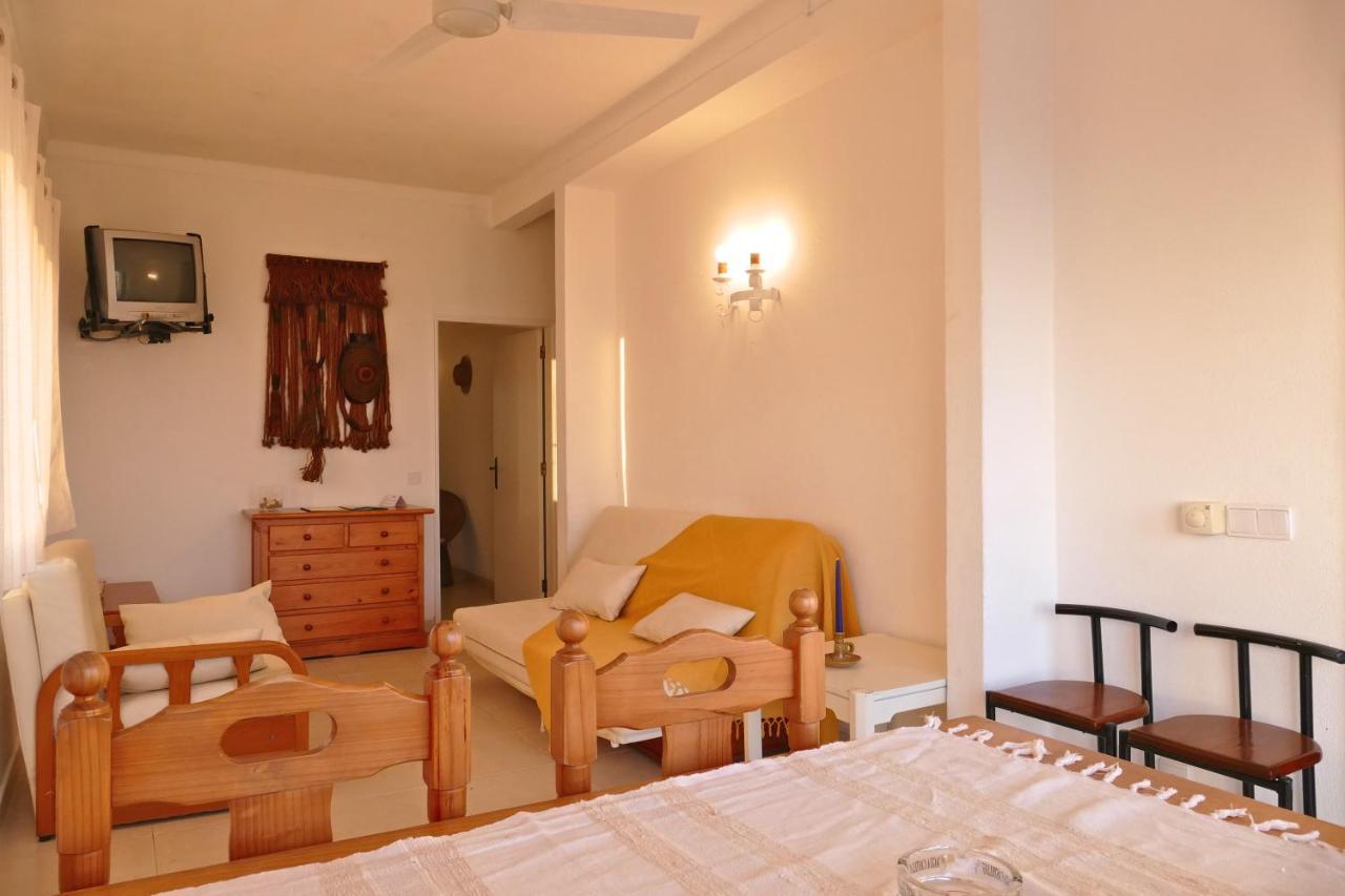 Apartamentos Barracuda FAO Room photo